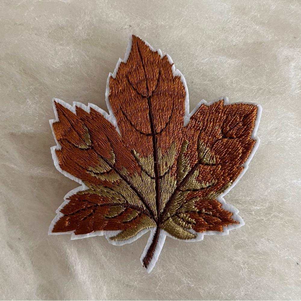 Embroidered Maple Leaf Patch in Brown (Iron On/ Sew On/ Glue On)